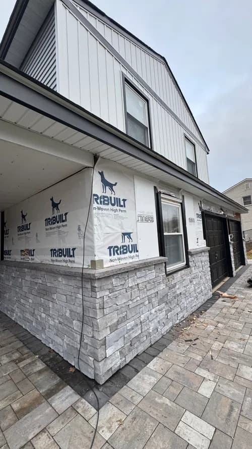 4 Seasons Roofing Company