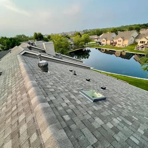 515 Exteriors - Photo 4