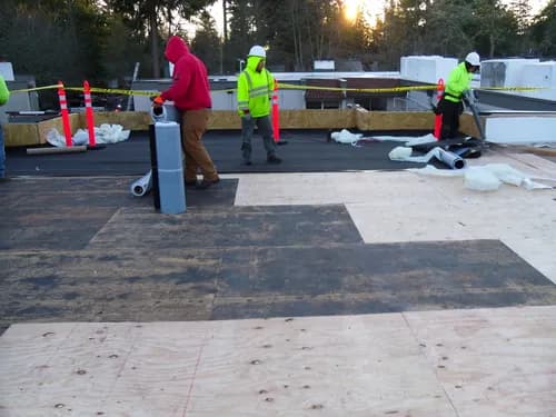 A Cut Above Roofing - Photo 1