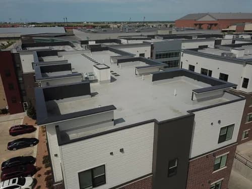 A & R Roofing - Photo 4