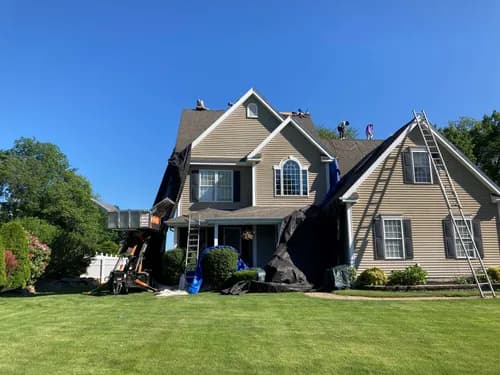 A1 Siding and Roofing - Photo 4