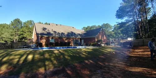 AAA ROOFMASTERS - Photo 3