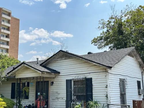 AAV Roofing & Construction - Photo 2