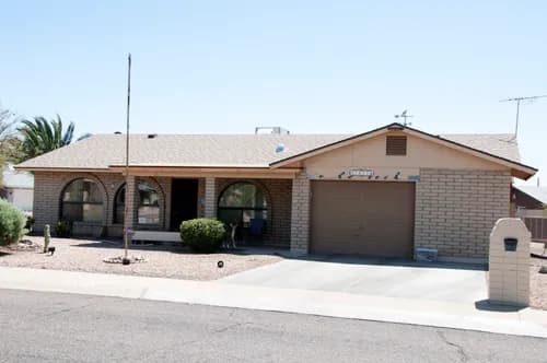 Able Roofing - Photo 1