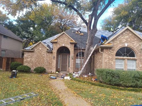 Accurate Roofing and Construction - Photo 1