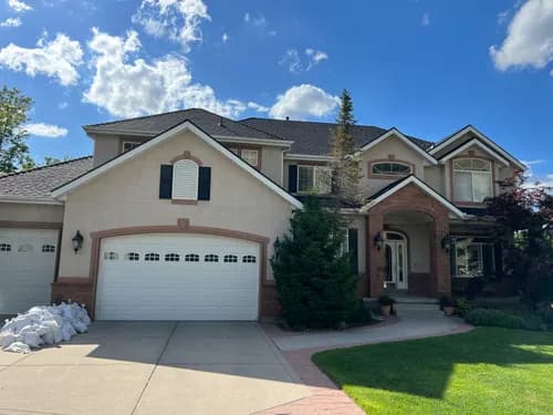 Alta Roofing - Photo 2