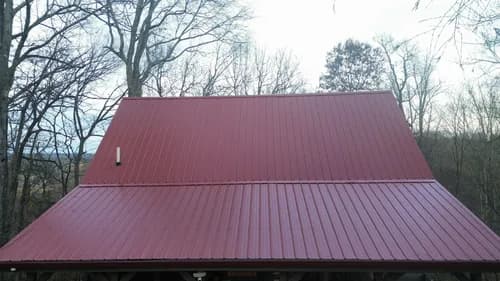 Alvarado Master Roofing - Photo 2