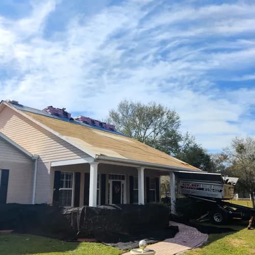 Alvarez Roofing - Photo 3