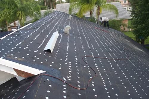AMC Roofing Contractors - Photo 4