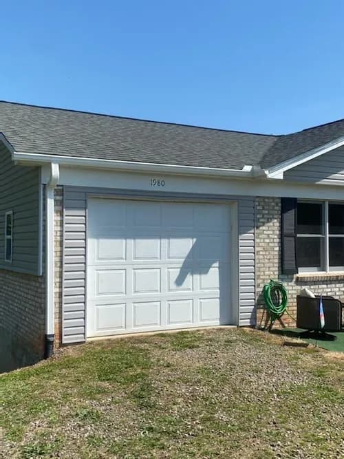 AmeriTop Roofing Contractors - Photo 2