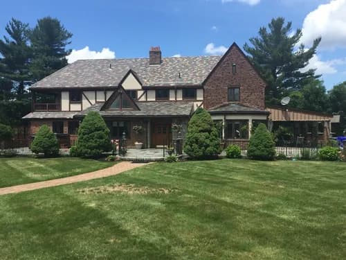 Art Slate Roofing, LLC - Photo 1