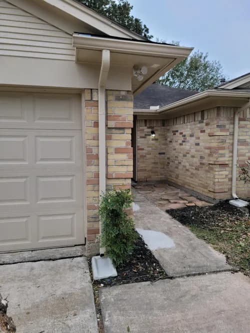 Asap Roof Repair - Photo 5