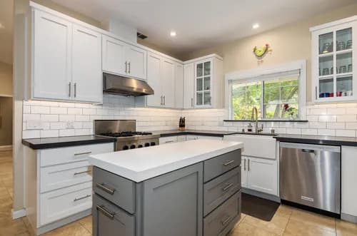 Astounding Construction INC - Photo 5