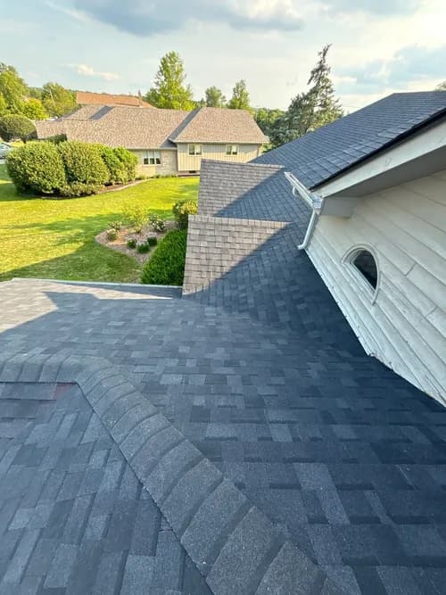 Astra Roofing - Photo 1