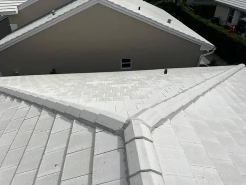 Atom Roof Repair Pinecrest - Photo 1