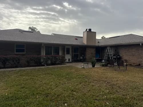 Avenue Roofing - Photo 2