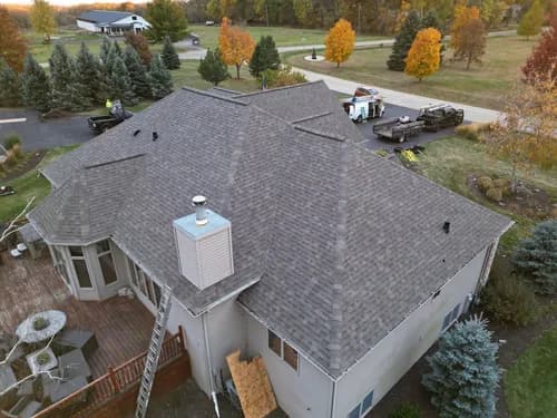 Axis Contracting - Photo 4