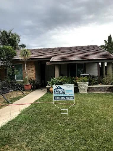 B & M Roofing - Photo 1