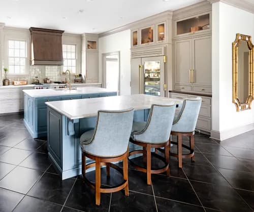 BACK Construction - Photo 1