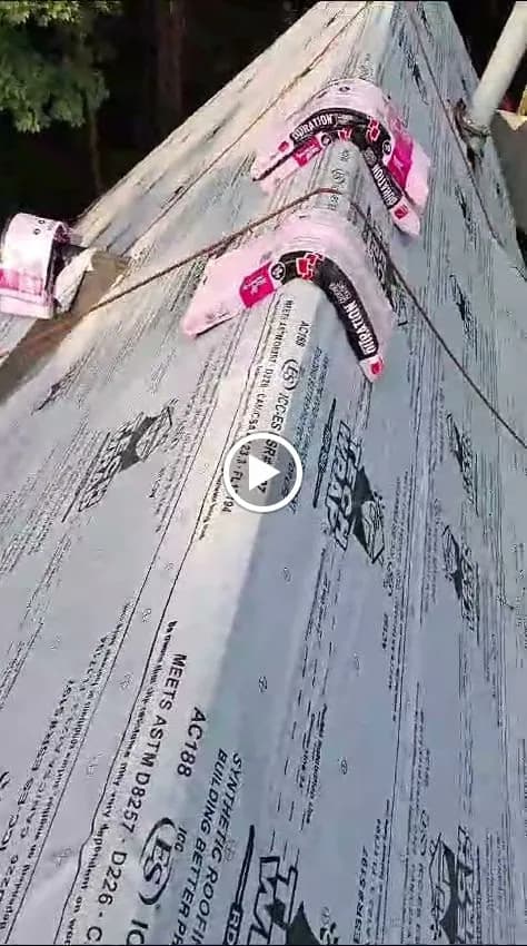 Barahona Roofing - Photo 3