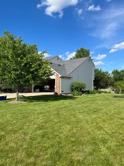 Bill's Roofing & Siding Inc. - Photo 3