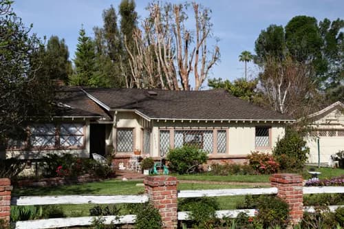 Bilt-Well Roofing - Photo 4