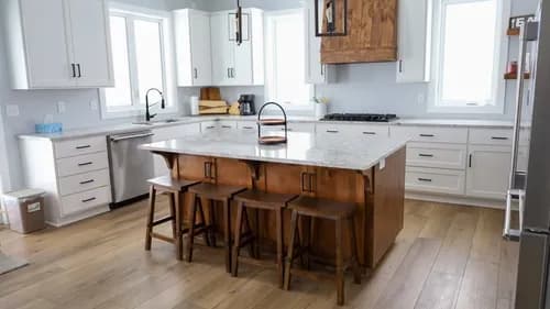 Black Ladder Restoration - Photo 4