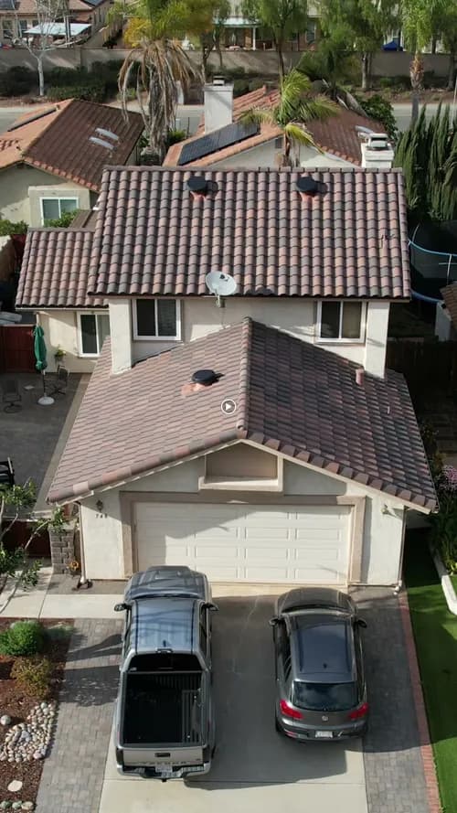 Bob Piva Roofing - Photo 3