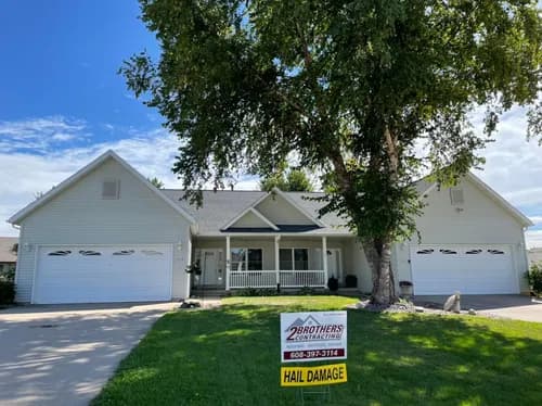 Brauer Roofing Inc - Photo 1