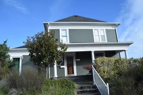 Builders Service Company - Photo 1