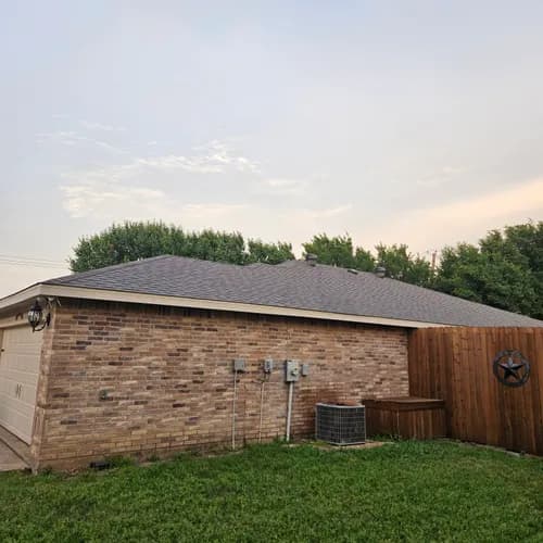 Bumble Roofing of Greater Dallas - Photo 1