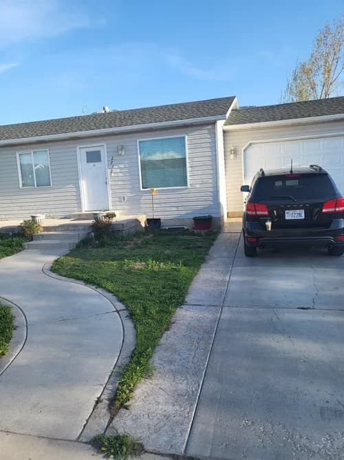 Butler Roofing - Photo 4