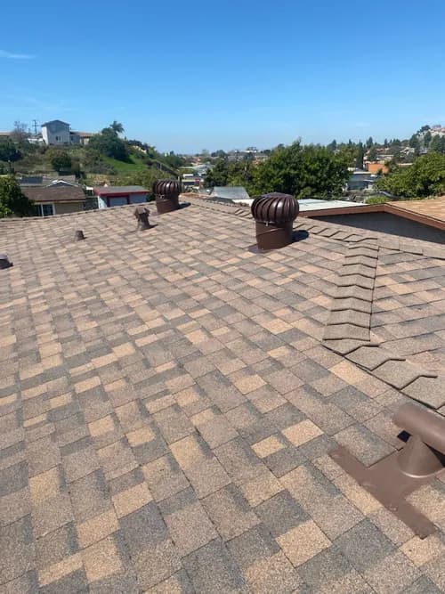 Campos Roofing Co - Photo 1