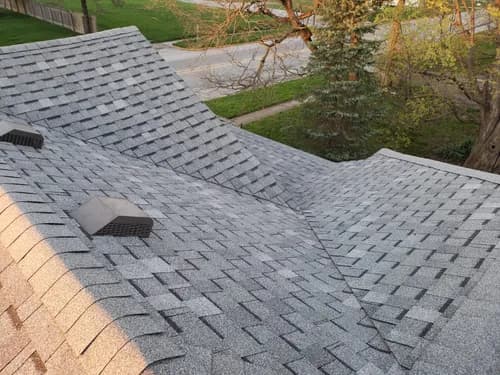 Cams Roofing - Photo 4