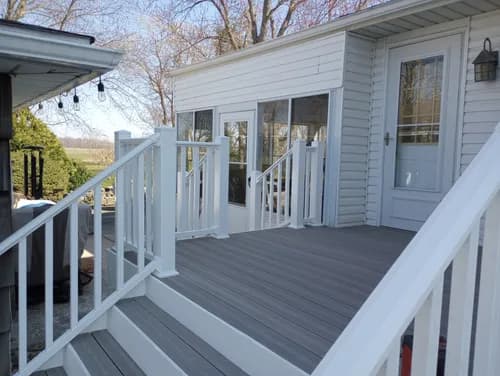 Carl Hohmann Roofing & Siding - Photo 4