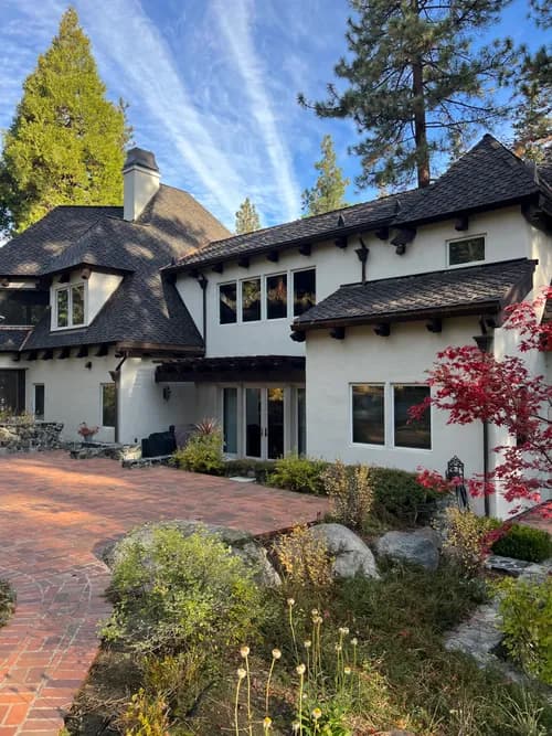 Castillo Brothers Roofing LLC - Photo 2