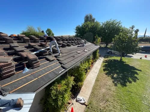 Castone Roofing & Construction - Photo 3