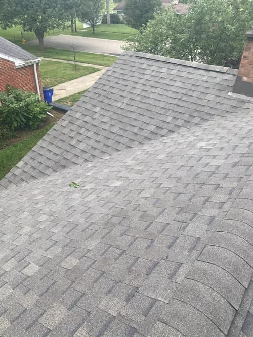 Centro America Roofing - Photo 2