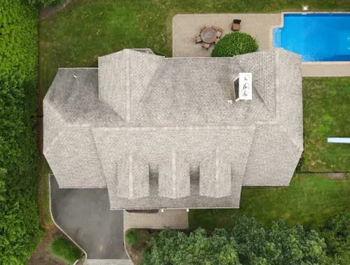 Chandelle Roofing - Photo 3