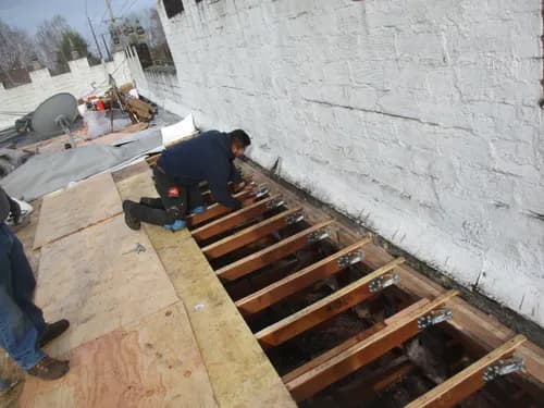 Columbia River Roofing - Photo 2