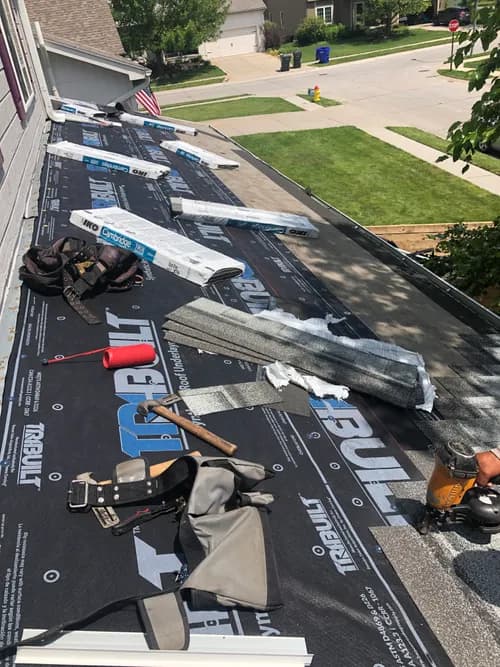 Complete Xterior - Photo 3