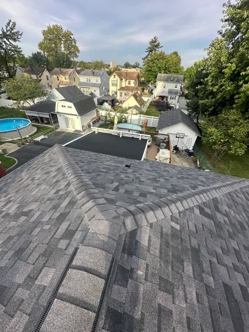 Costa's Roofing - Photo 1