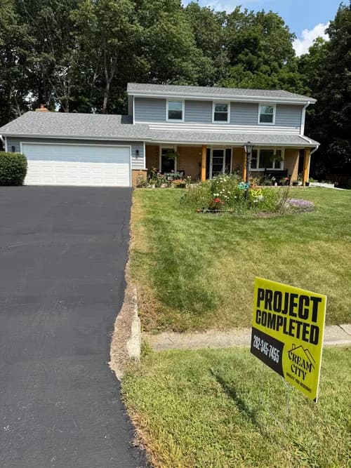 Cream City Roofing & Siding