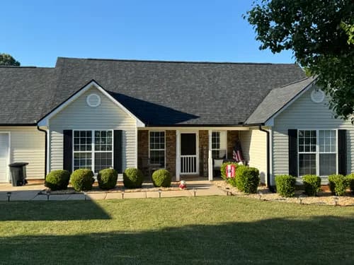 Crown Roofing & Contracting, LLC