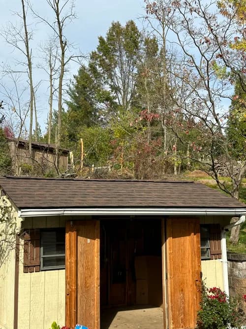 D&D Roofing Contractors - Photo 2