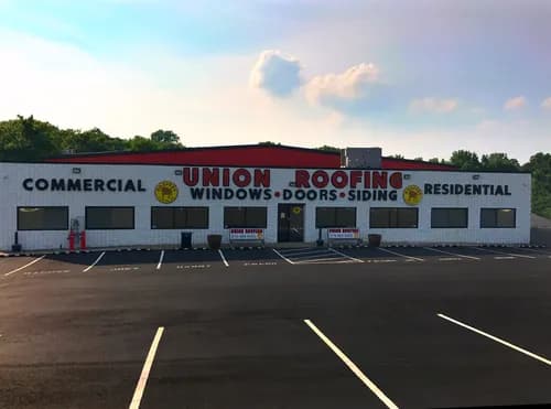 D Gucci & Son Roofing - Photo 3