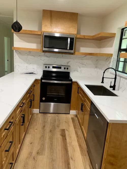 D&M Roofing Company LLC - Photo 2