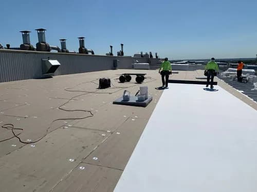Dallas Commercial Roofing Co. - Photo 3