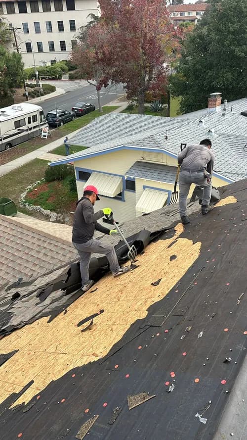 Dave's Roofing - Photo 3