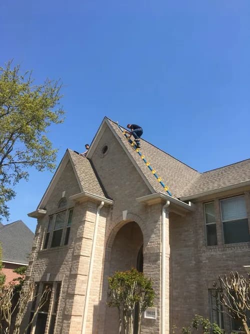 Daviu Construction LLC - Photo 3